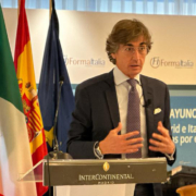 Alfredo Izquierdo en el foro Madrid e Italia