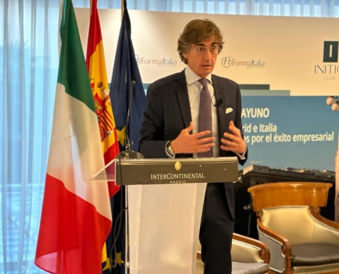 Alfredo Izquierdo en ell foro Madrid e Italia